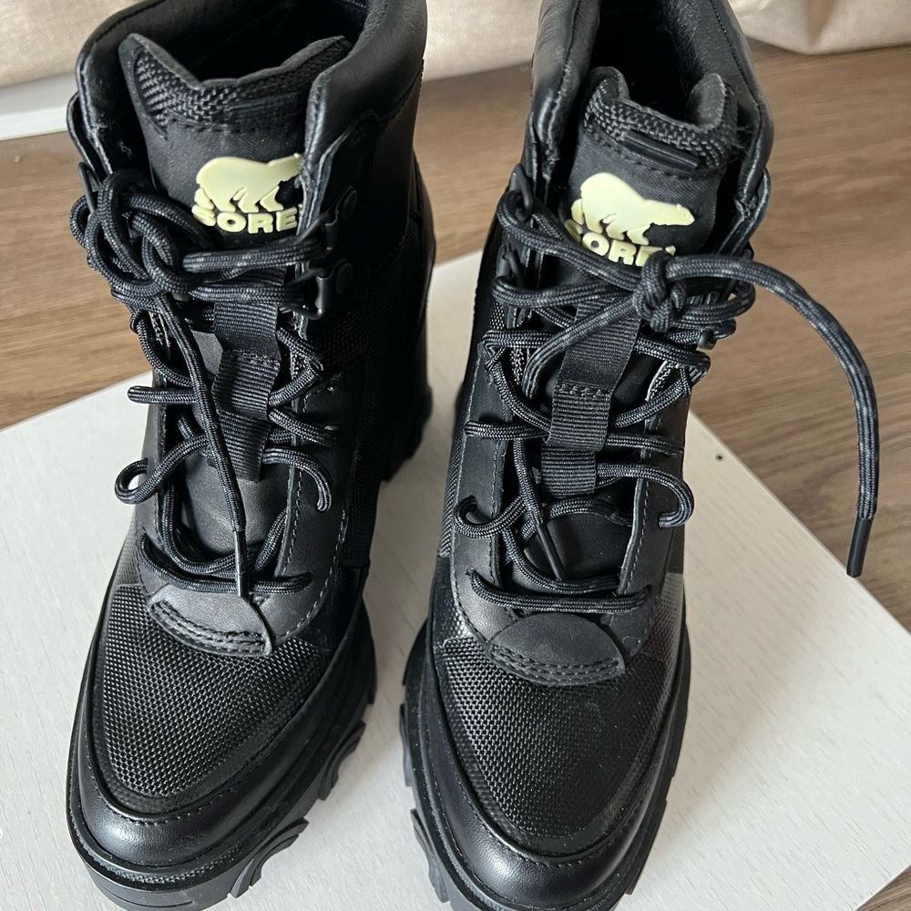 Sorel Black Women's Boots